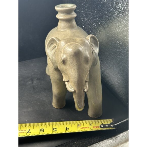 Vintage Thai Celadon Matte Gray Crackled Glaze Elephant Statue Large 8.5"x11"x5" - Picture 16 of 16